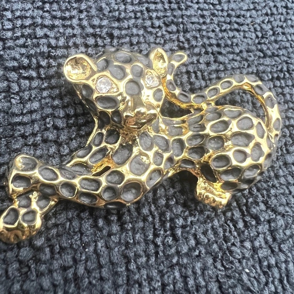 Vintage Figural Leopard Kitten Brooch Enamel Crystal Eyes Unisex Gold Tone 2"